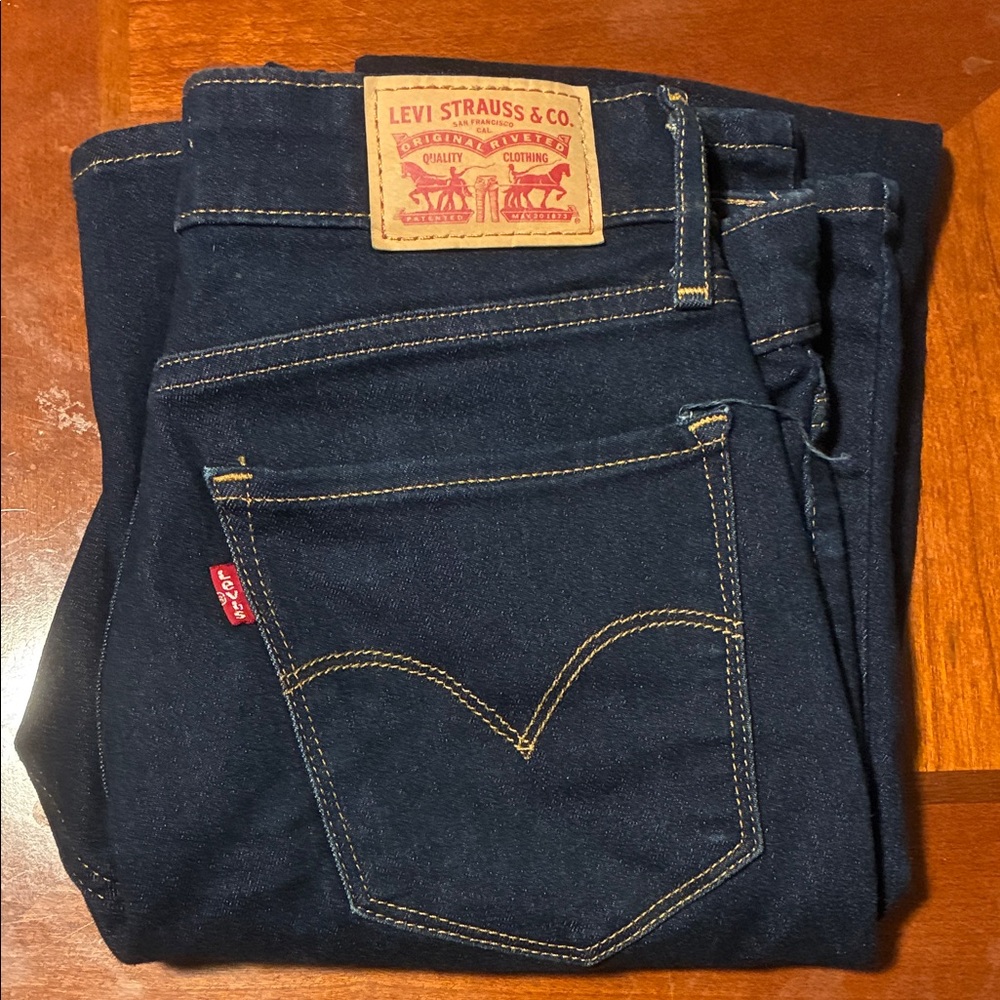 Levi's 725 High Rise Bootcut